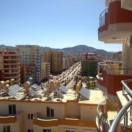 Alden Iii Apartamento *