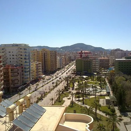 Alden Iii Apartamento